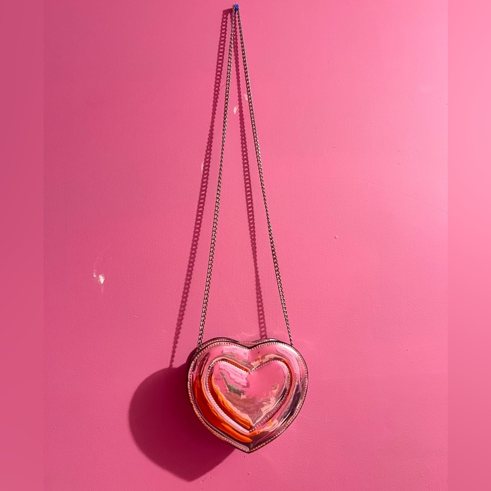 Pink metallic heart shaped purse (chain strap)